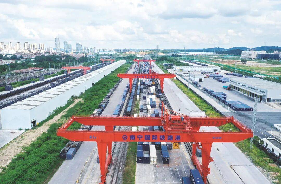 枢纽筑基添动能 通衢八方百业兴——南宁市